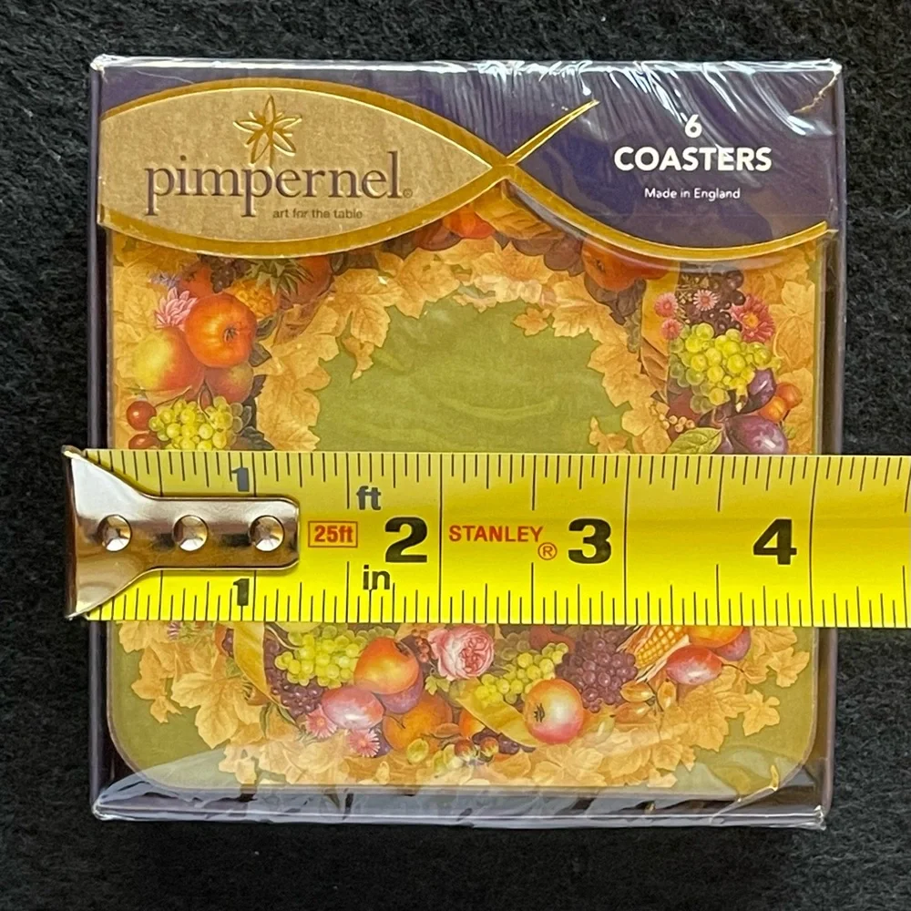 6 Coasters Festive Wreath Design
